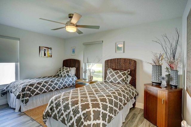 2594 Marcinski Road, Jupiter, FL 33477