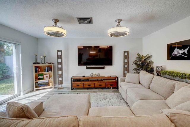 2594 Marcinski Road, Jupiter, FL 33477