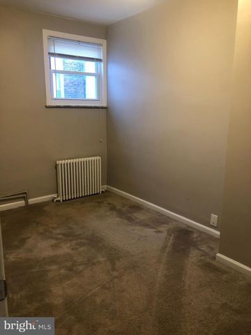 2041 S BANCROFT ST, Philadelphia, PA 19145