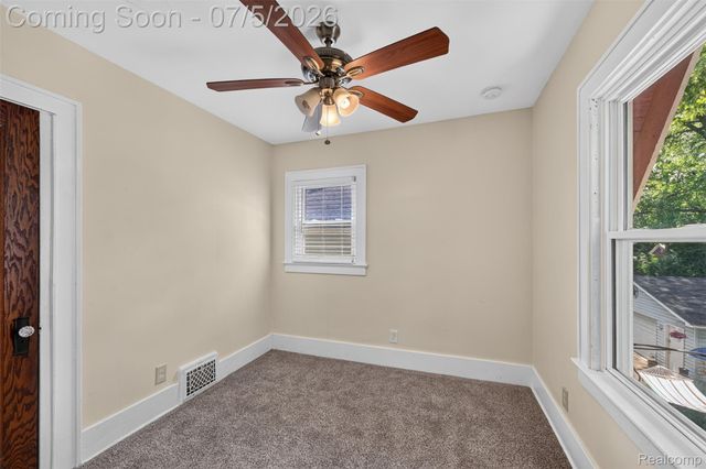 1500 Durand Street, Flint, MI 48503