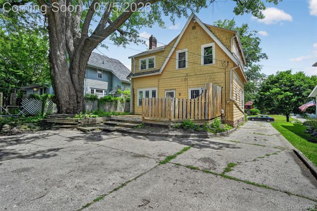 1500 Durand Street, Flint, MI 48503