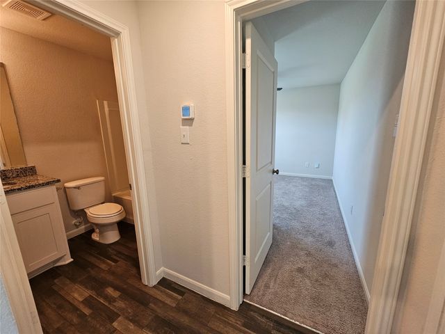 3616 Chestnut Oak Drive, Dallas, TX 75253