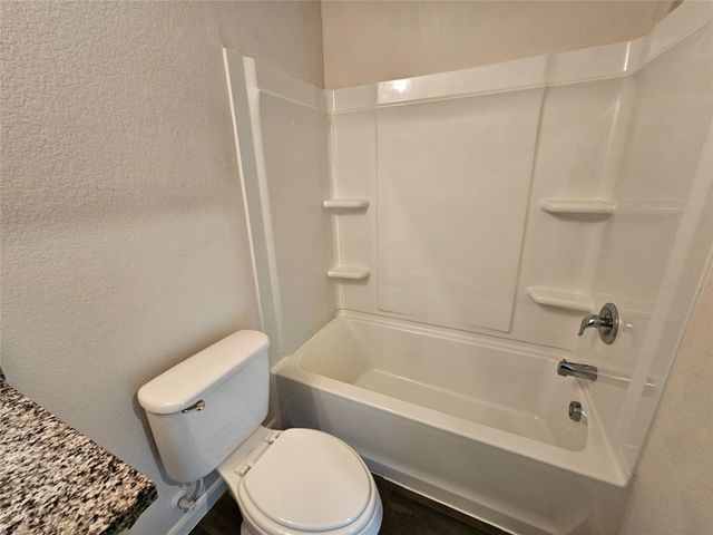 3616 Chestnut Oak Drive, Dallas, TX 75253