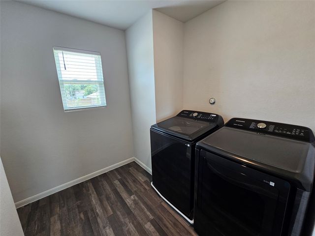 3616 Chestnut Oak Drive, Dallas, TX 75253