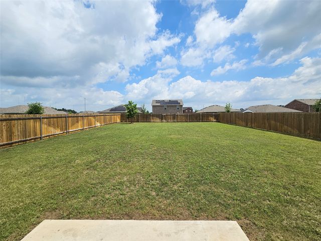 3616 Chestnut Oak Drive, Dallas, TX 75253