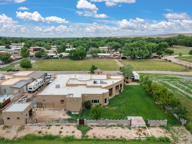 34 Hacienda Del Valle, Peralta, NM 87042