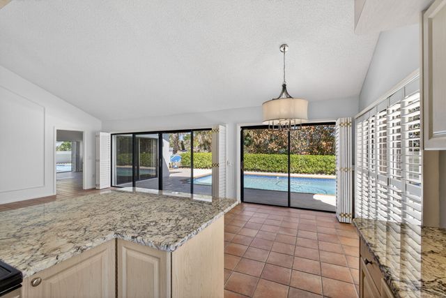 239 Ridge Road, Jupiter, FL 33477