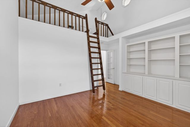 239 Ridge Road, Jupiter, FL 33477