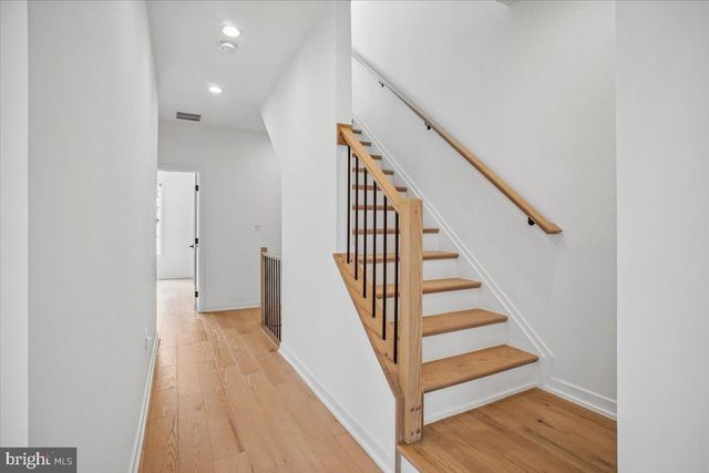 11711 PAYSONS WAY, Reston, VA 20191