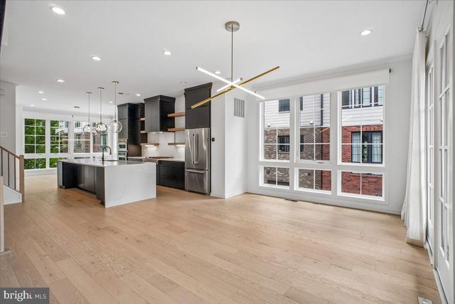 11711 PAYSONS WAY, Reston, VA 20191