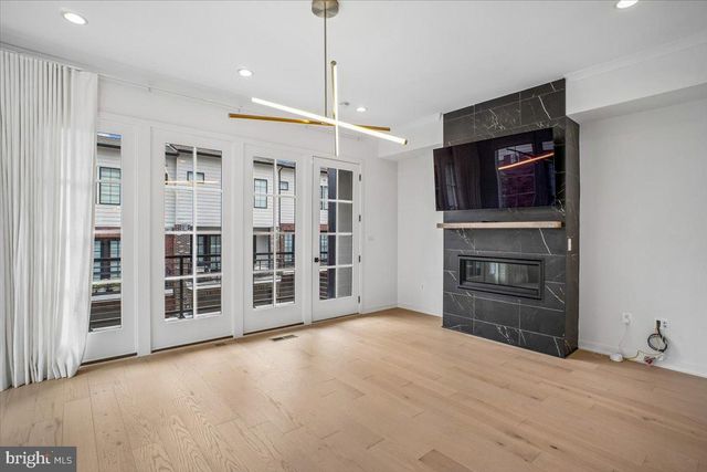 11711 PAYSONS WAY, Reston, VA 20191