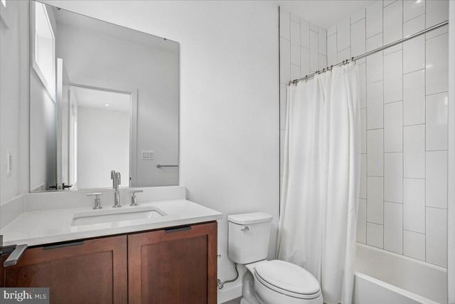 11711 PAYSONS WAY, Reston, VA 20191