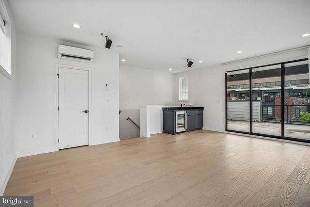 11711 PAYSONS WAY, Reston, VA 20191