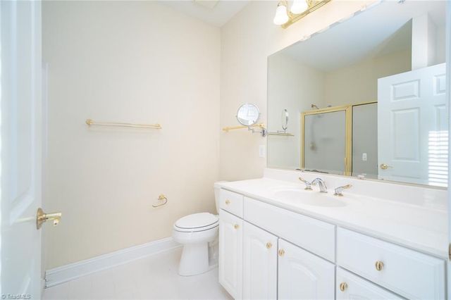 524 College Road 307, Greensboro, NC 27410