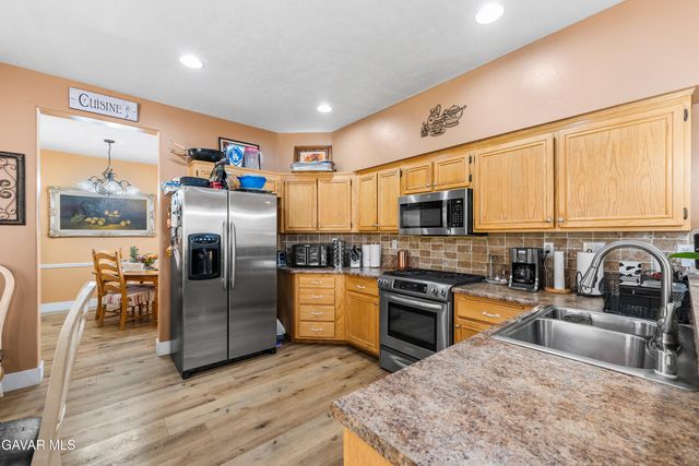 5522 Lighthouse Lane, Palmdale, CA 93552