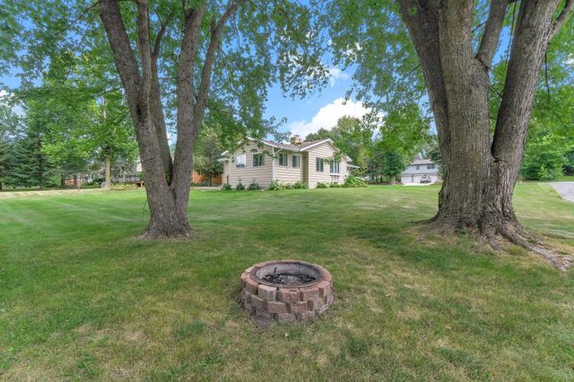 405 Green Avenue SE, Watertown, MN 55388