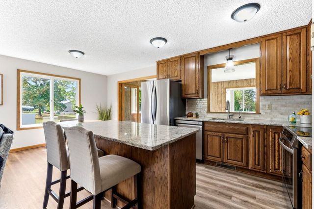 405 Green Avenue SE, Watertown, MN 55388