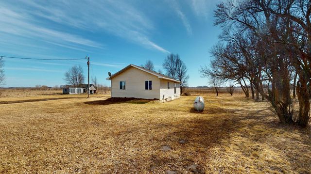 88327 140th Street, Glenville, MN 56036