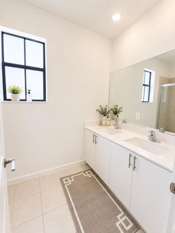 424 NW 203RD Terrace, Miami Gardens, FL 33169
