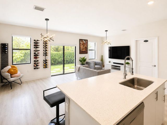 424 NW 203RD Terrace, Miami Gardens, FL 33169