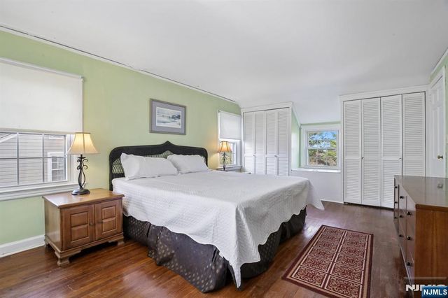 33 Coolidge Avenue, Caldwell, NJ 07006