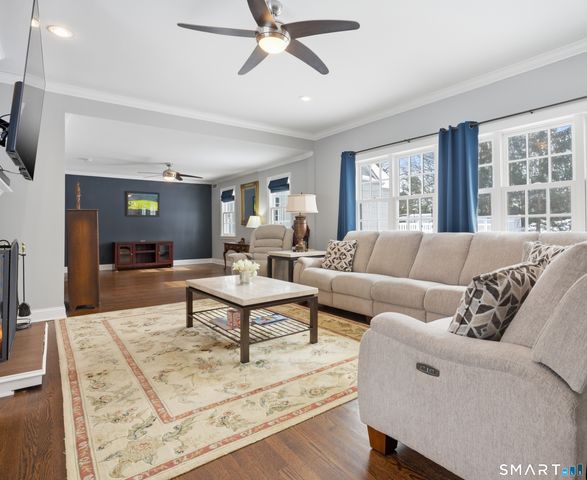 12 Dellwood Road, Darien, CT 06820