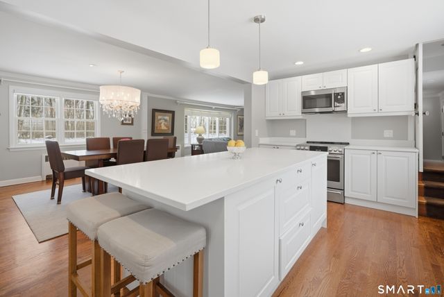 12 Dellwood Road, Darien, CT 06820