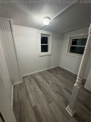 134 Salem Boulevard, Chapmanville, WV 25508