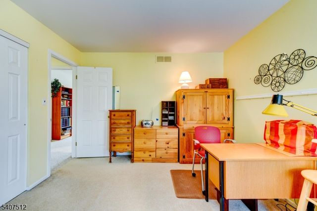 40 SUSQUEHANNA TRAIL, Branchburg Twp., NJ 08876