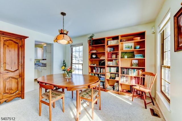 40 SUSQUEHANNA TRAIL, Branchburg Twp., NJ 08876