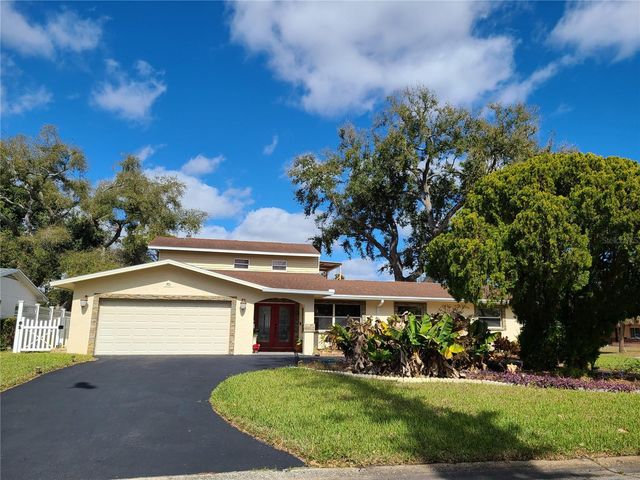 701 58TH AVENUE S, St Petersburg, FL 33705