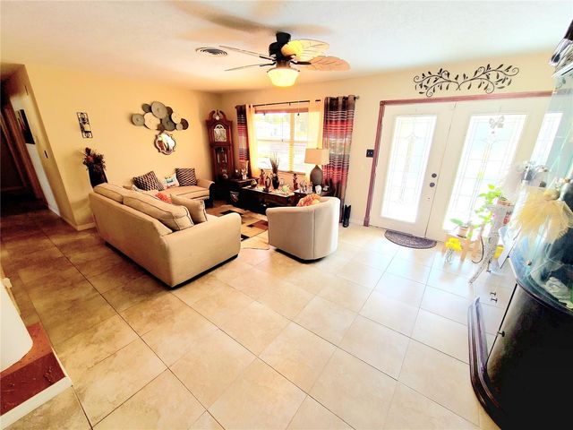 701 58TH AVENUE S, St Petersburg, FL 33705