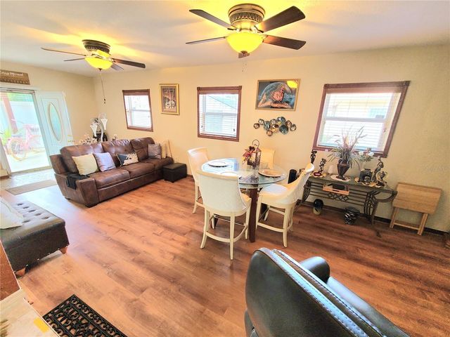 701 58TH AVENUE S, St Petersburg, FL 33705