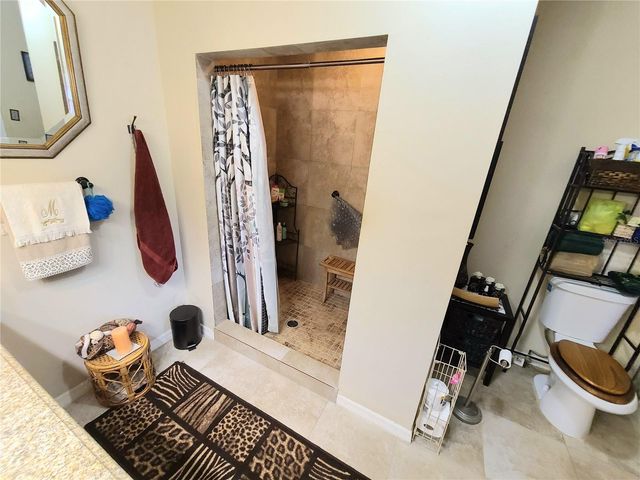 701 58TH AVENUE S, St Petersburg, FL 33705