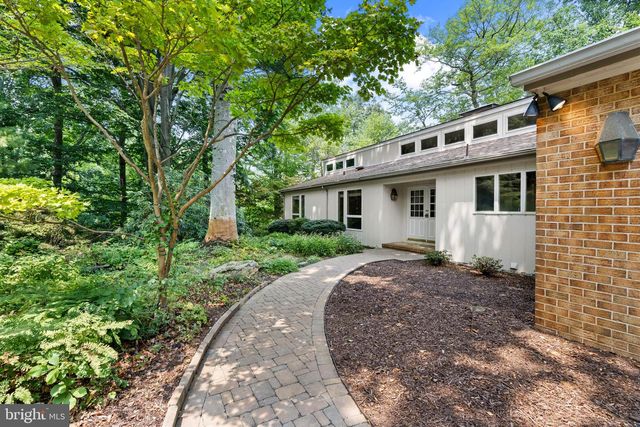 500 SARA DR, Annapolis, MD 21401