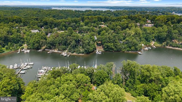 500 SARA DR, Annapolis, MD 21401