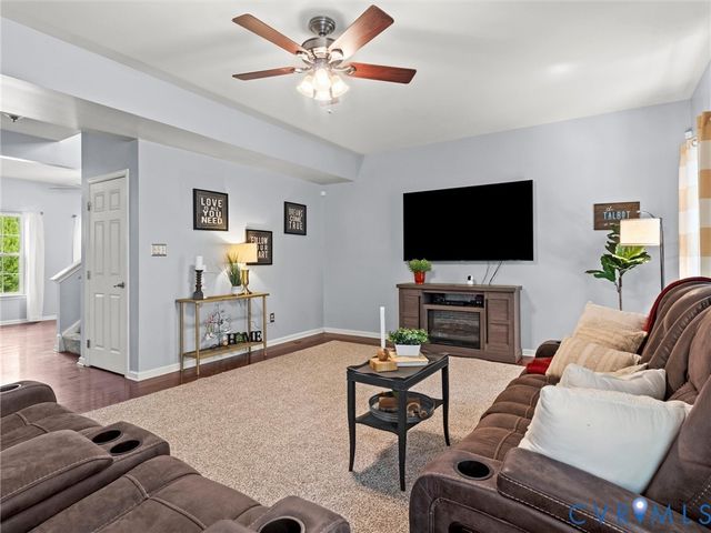 6313 Arbor Meadows Ter, Chester, VA 23831