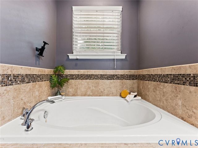 6313 Arbor Meadows Ter, Chester, VA 23831