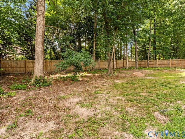 6313 Arbor Meadows Ter, Chester, VA 23831