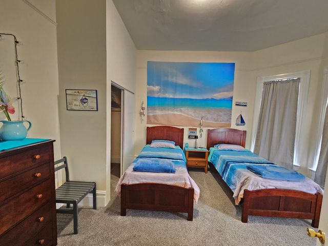 135 W Simpson Street, Eureka, CA 95501