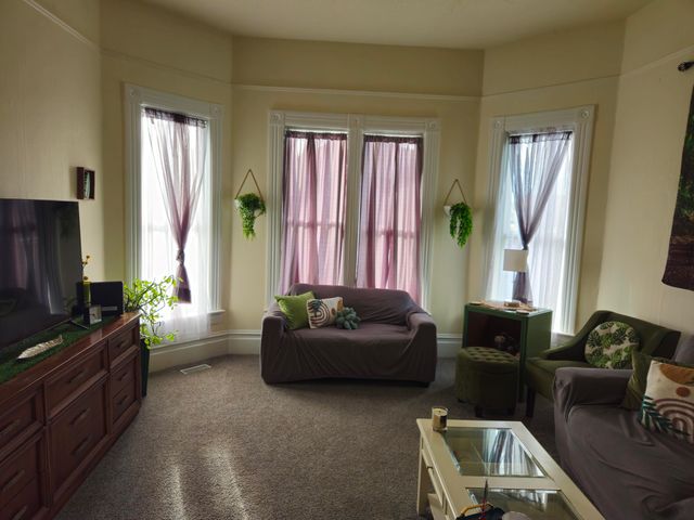 135 W Simpson Street, Eureka, CA 95501