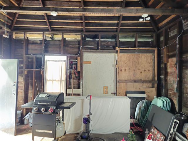 135 W Simpson Street, Eureka, CA 95501