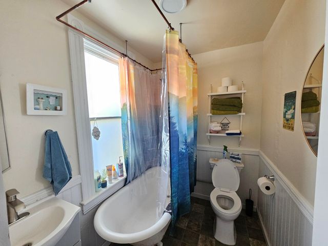 135 W Simpson Street, Eureka, CA 95501