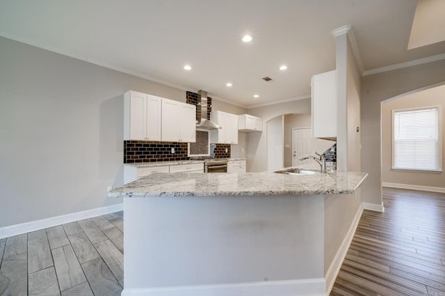 6899 Grace Village Drive, Alexander, AR 72002