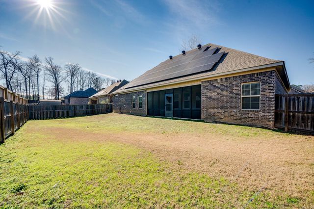 6899 Grace Village Drive, Alexander, AR 72002