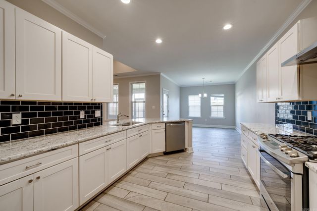 6899 Grace Village Drive, Alexander, AR 72002