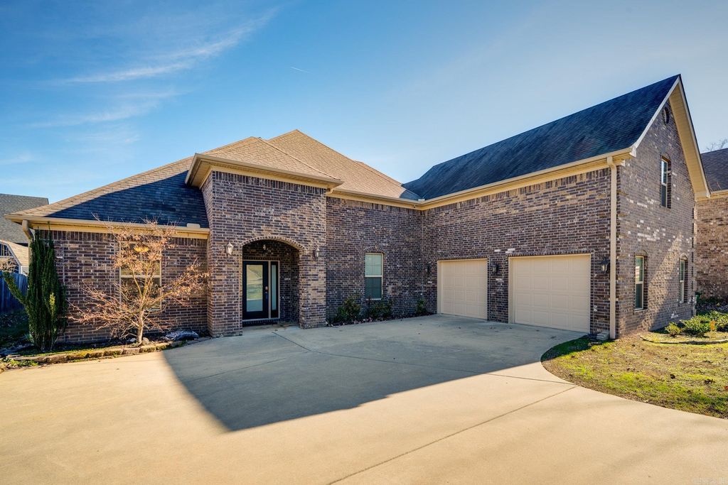 6899 Grace Village Drive, Alexander, AR 72002