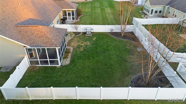 7304 Graythorn Court A, Troy, IL 62294