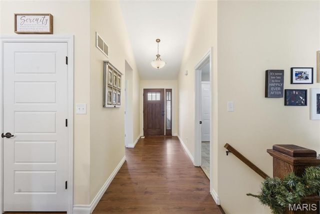 7304 Graythorn Court A, Troy, IL 62294