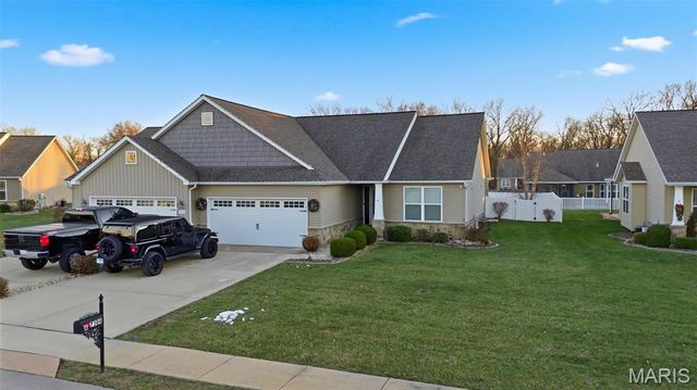 7304 Graythorn Court A, Troy, IL 62294